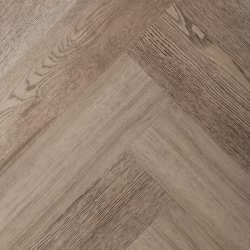 Кварцвиниловый SPC ламинат Vinilam Parquet Herringbone Паркет Северный IS11133 венгерская елка 720×120×6,5