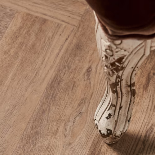 Кварцвиниловый SPC ламинат Vinilam Parquet Herringbone Паркет Северный IS11133 венгерская елка 720×120×6,5