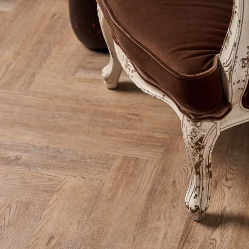 Кварцвиниловый SPC ламинат Vinilam Parquet Herringbone Паркет Северный IS11133 венгерская елка 720×120×6,5