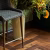 Кварцвиниловый SPC ламинат Vinilam Parquet Herringbone Паркет Парижский IS11155 венгерская елка 720×120×6,5 фото в интерьере