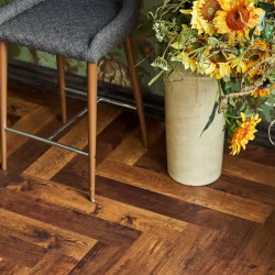 Кварцвиниловый SPC ламинат Vinilam Parquet Herringbone Паркет Парижский IS11155 венгерская елка 720×120×6,5