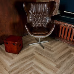 Кварцвиниловый SPC ламинат Vinilam Parquet Herringbone Паркет Классический IS11166 венгерская елка 720×120×6,5