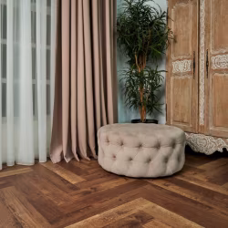 Кварцвиниловый SPC ламинат Vinilam Parquet Herringbone Паркет Версальский IS11177 венгерская елка 720×120×6,5