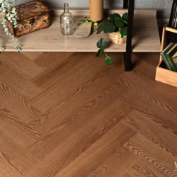 Кварцвиниловый SPC ламинат Vinilam Parquet Herringbone Паркет Винсент IS11200 венгерская елка 720×120×6,5