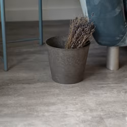 Кварцвиниловая плитка Vinilam клеевая Ceramo Stone Glue Цемент Светлый 71614 950×475×2,5