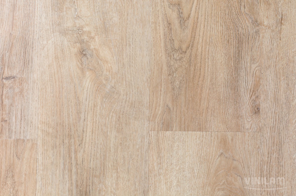 Кварцвиниловый SPC ламинат Vinilam Ceramo Wood Дуб Брюз 5548 1220×225×5,5 фото в интерьере