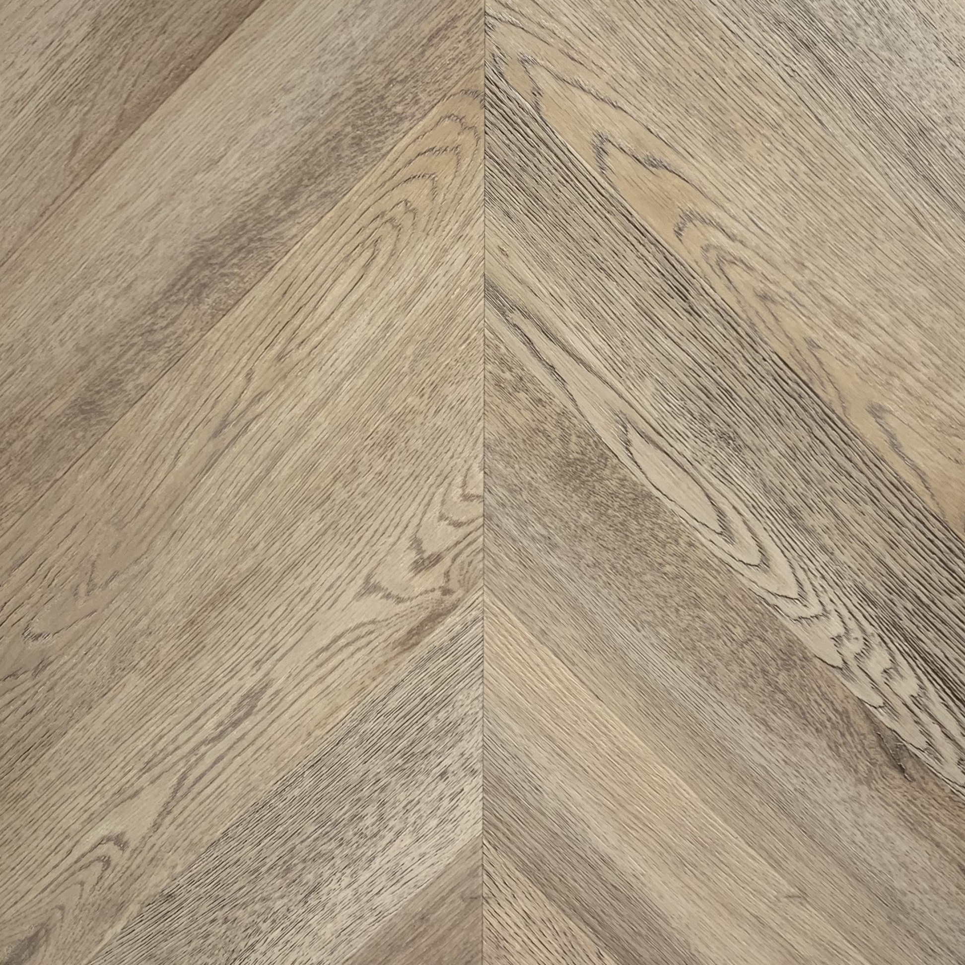 Кварцвиниловый SPC ламинат Vinilam Parquet Chevron Шеврон Шампань RI153616CL4 французская елка 1293×305×8,5