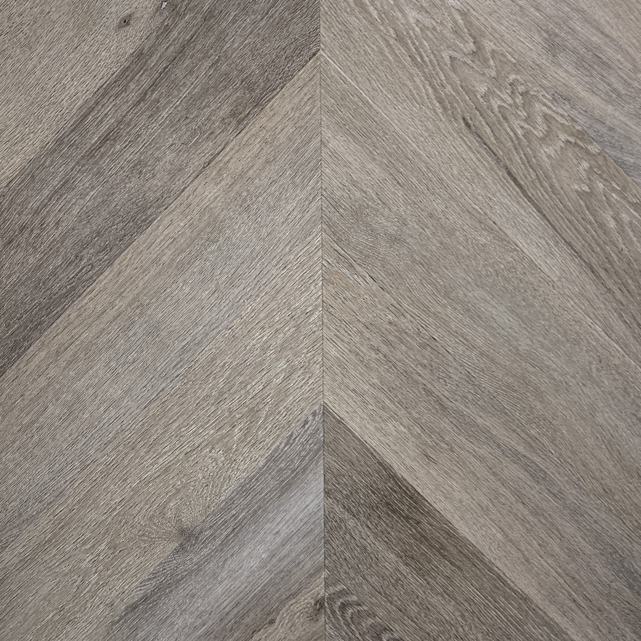 Кварцвиниловый SPC ламинат Vinilam Parquet Chevron Шеврон Легран RI444515CL4 французская елка 1293×305×8,5
