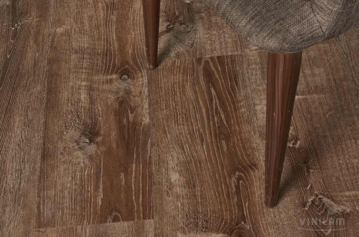 Кварцвиниловый SPC ламинат Vinilam Allure ISOCORE Дуб дымчатый I966101 1210×220×7,5 фото в интерьере