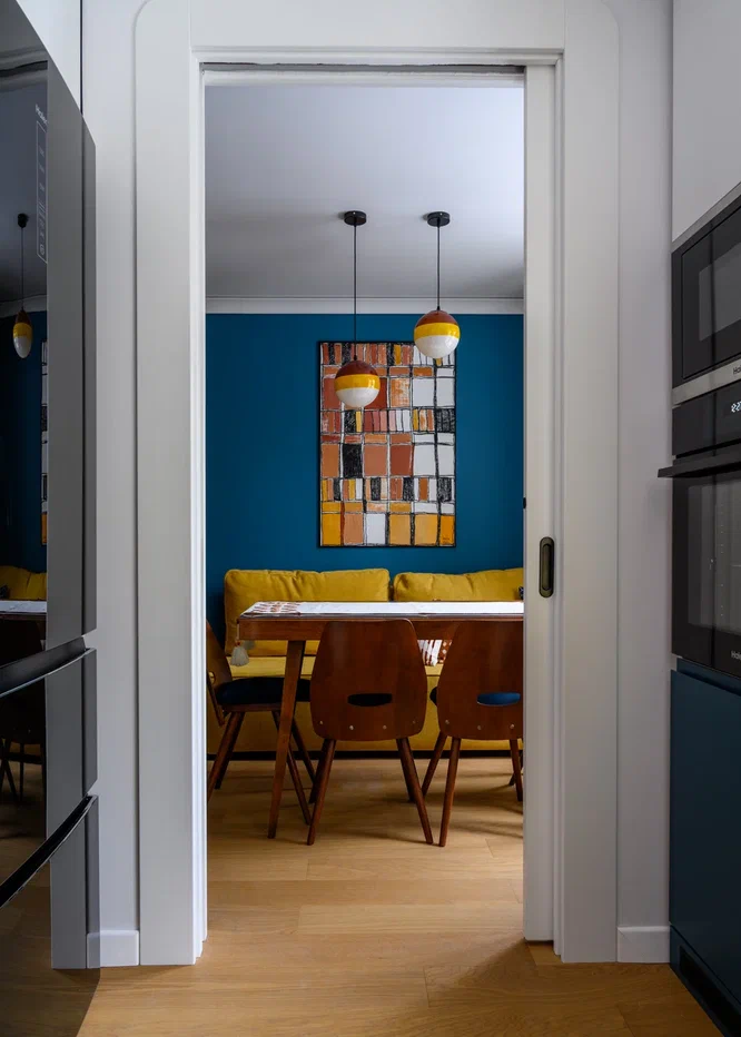 Композитная паркетная доска Quartz Parquet Классик Дуб медовый раф 463 400-1220×152×7 фото в интерьере