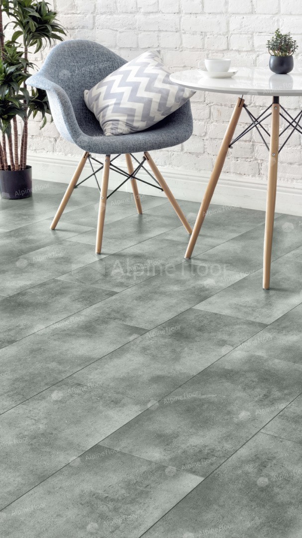 Кварцвиниловая плитка Alpine Floor клеевая Light Stone Бристоль ECO 15-10 608×303×2,5 фото в интерьере