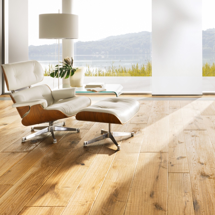 Масло с твердым воском TimberCare Hard Wax Oil цвет Натуральный 350100 0,175 л фото в интерьере