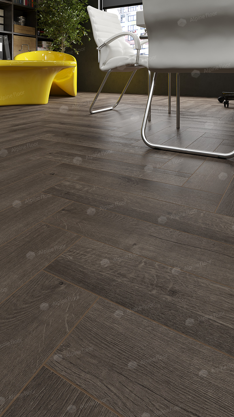 Кварцвиниловая плитка Alpine Floor клеевая Parquet LVT Дуб Антарес ECO 16-19 венгерская елка 590×118×2,5 фото в интерьере