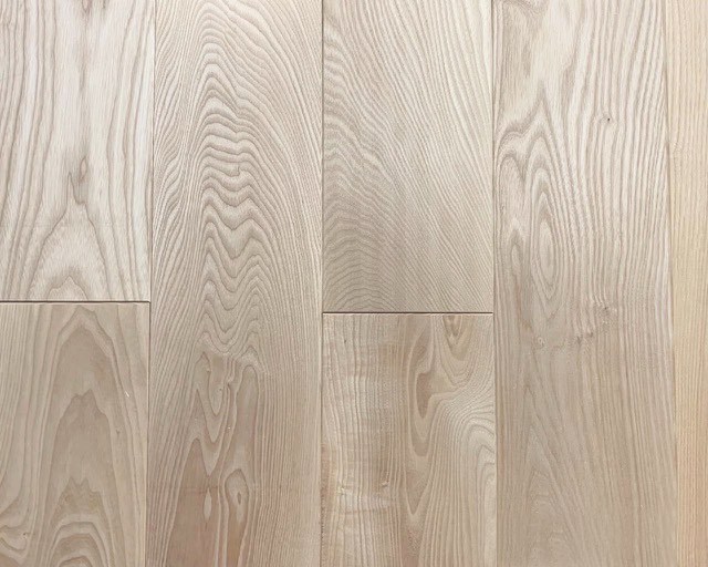 Массивная доска Майкопский паркет Ясень Селект без покрытия 400-2000×150×20