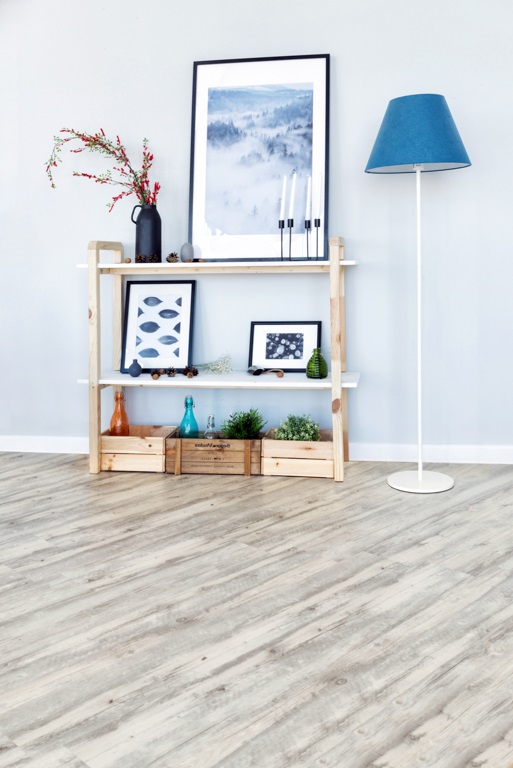 Кварцвиниловый SPC ламинат Alpine Floor Classic Light Акация Click ECO 107-88 MC 1220×183×3,5 фото в интерьере