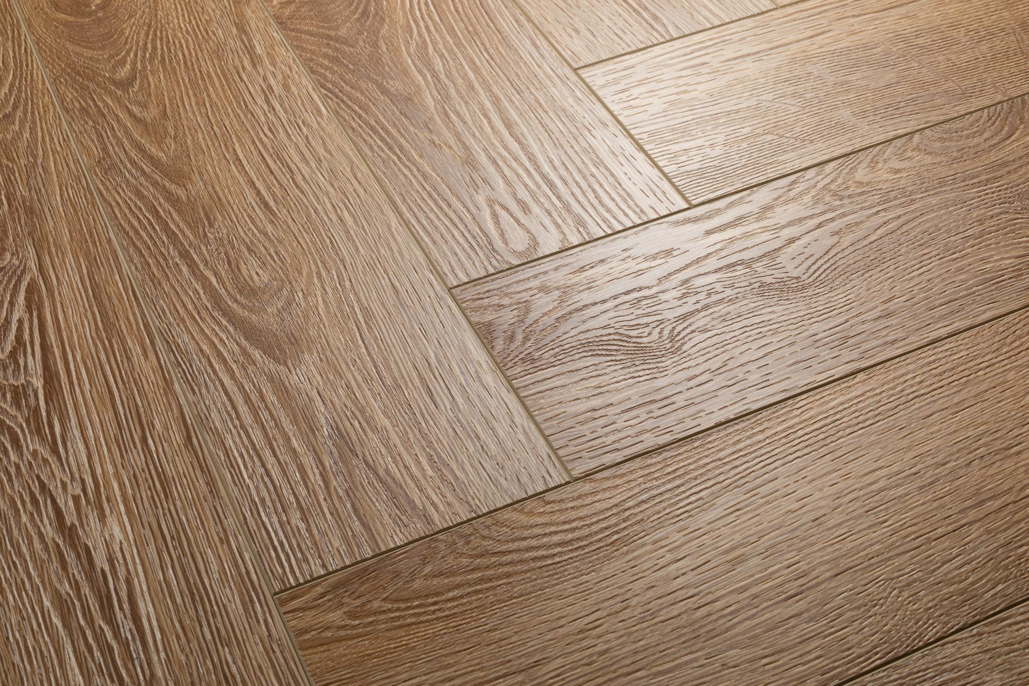 Кварцвиниловая плитка Aquafloor клеевая Parquet Glue AF2508PG венгерская елка 610×122×2,5