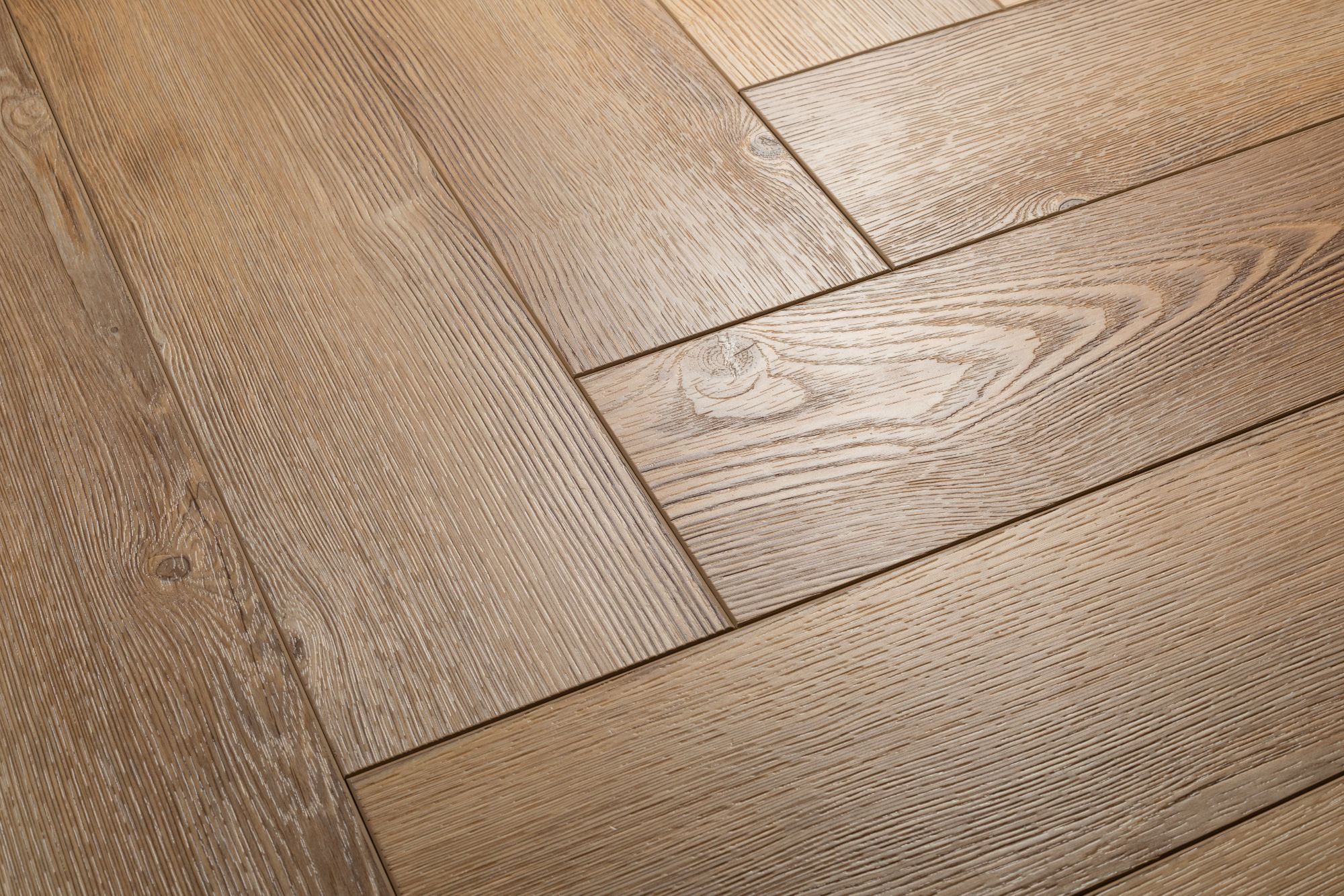 Кварцвиниловая плитка Aquafloor клеевая Parquet Glue AF2509PG венгерская елка 610×122×2,5