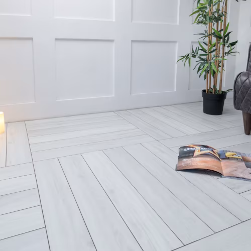Кварцвиниловый SPC ламинат Aquafloor Parquet Plus AF6016PQ венгерская елка 720×120×7