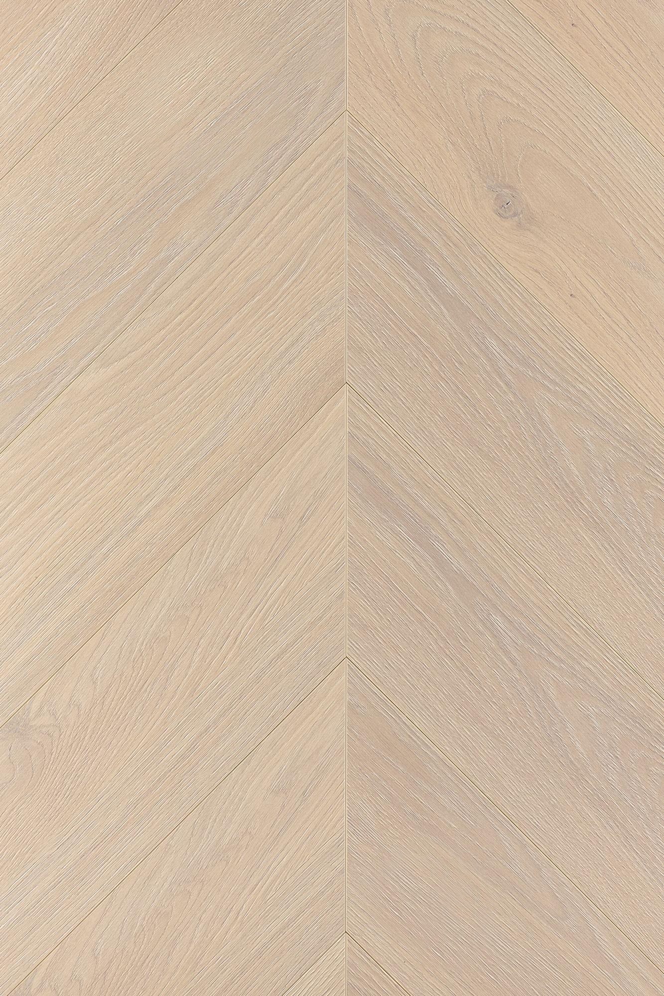 Ламинат CBM Ostrost Дуб Липтава 516 французская елка 729,6×129,3×12