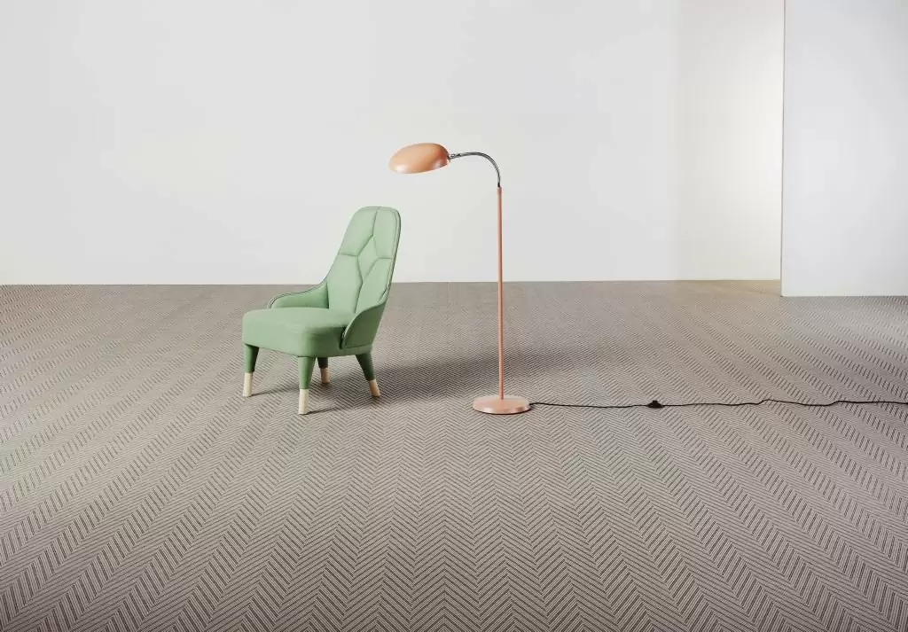 Виниловый пол Hoffmann плетёный Decoration 022 10000×2000×2,8 фото в интерьере