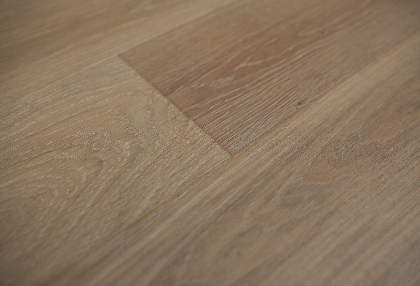 Инженерная доска HM Flooring Дуб Decor 18 millrun 600-2100×190×14