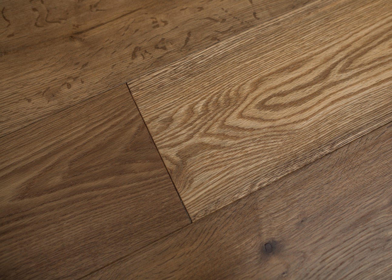 Инженерная доска HM Flooring Дуб Decor 25 millrun термо 600-1900×190×14