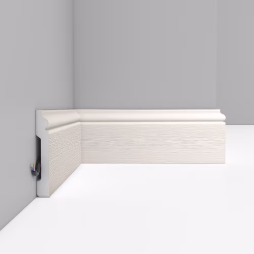 Плинтус Decomaster D005-16 2400×79×13