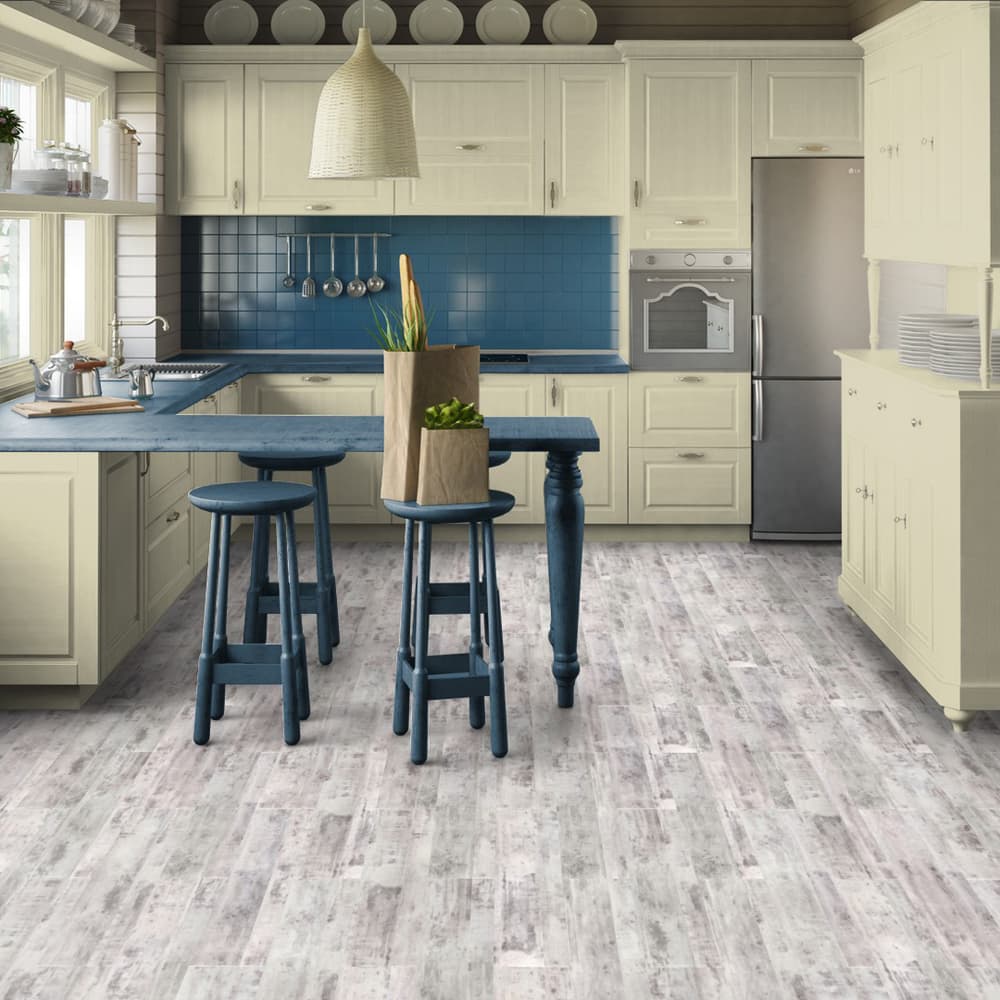 Кварцвиниловая плитка Tarkett Art Vinyl клеевая New Age Misty 914,4×152,4×2,1 фото в интерьере