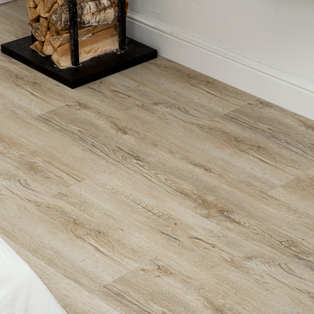 Кварцвиниловая плитка Vinilam клеевая Glue Luxury Дуб Валенсия 33488 1227×232×2,5 фото в интерьере