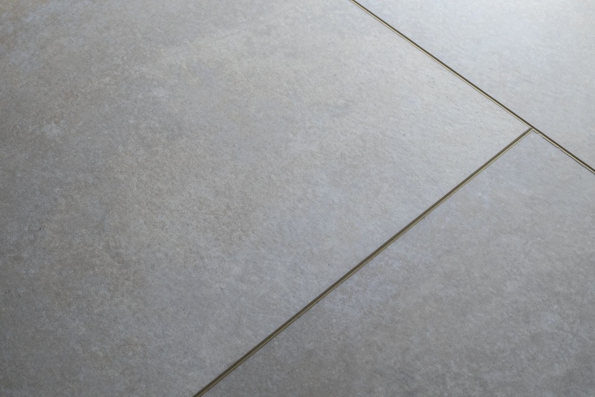 Кварцвиниловый SPC ламинат Damy Floor Ascent Strong Монблан Mont Blanc CDM244-06-ST 610×305×5