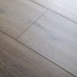 Кварцвиниловый SPC ламинат Damy Floor Family Дуб Натуральный 6607-9 1220×180×4