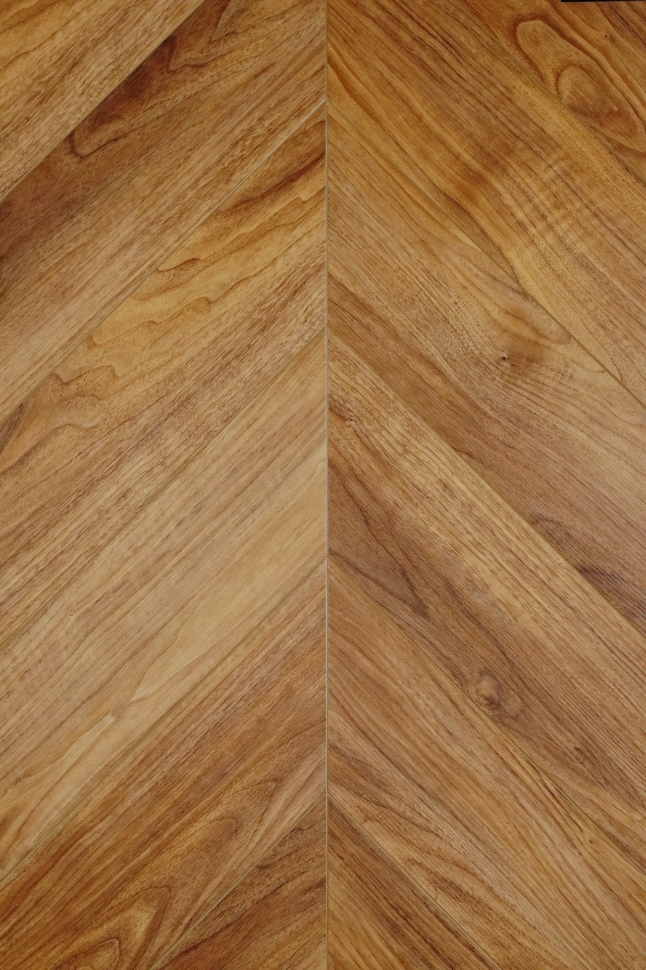 Кварцвиниловый SPC ламинат Damy Floor Chevron Монсоро Montsoreau DF09-Ch французская елка 600×127×5