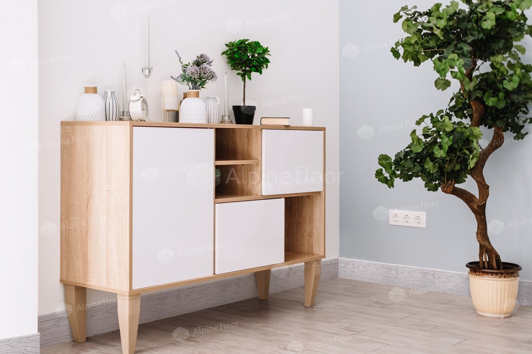 Плинтус Alpine Floor Rico Concept 80 Ясень норд RC80201 2200×80×20 фото в интерьере