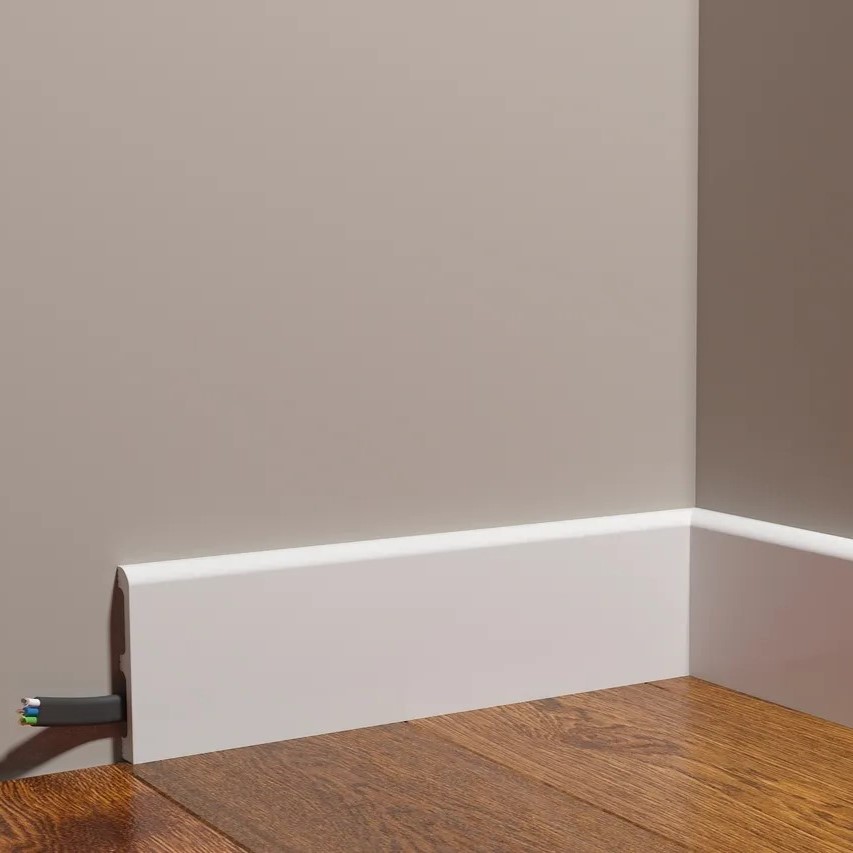 Плинтус под покраску Decor-Dizayn Грани DD706 2000×80×13 фото в интерьере