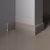 Плинтус Decor-Dizayn 701-80SH 2400×100×16 фото в интерьере