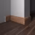 Плинтус Decor-Dizayn 701-83SH 2400×100×16 фото в интерьере