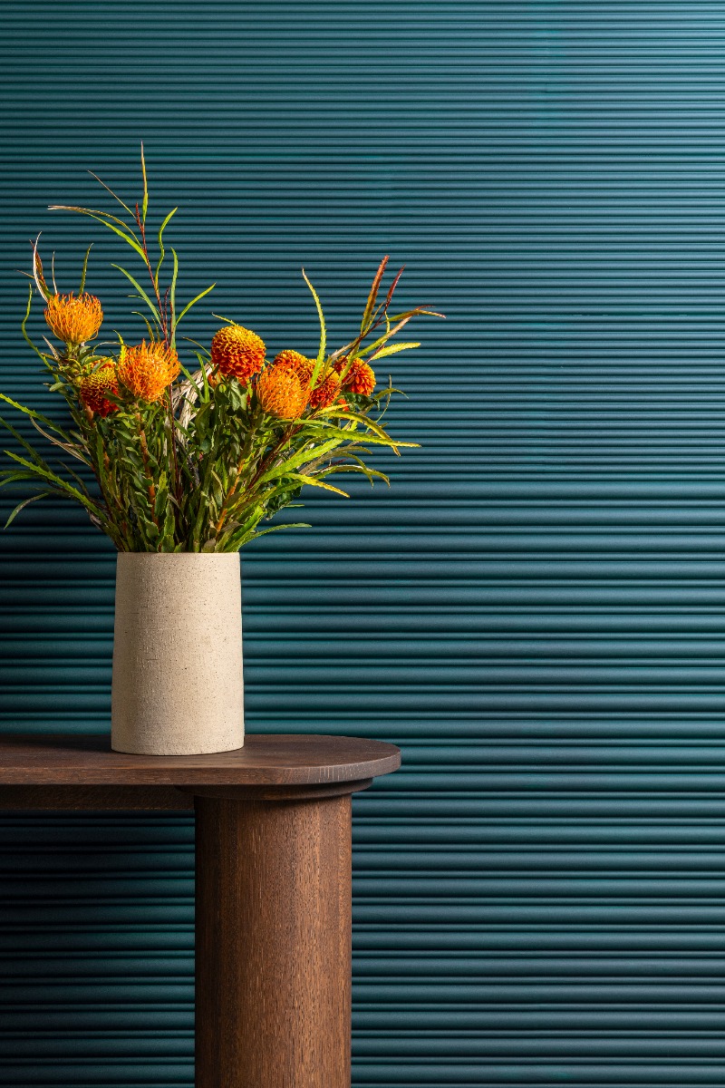 Стеновая панель под покраску Orac Decor WX210 Reed 2000×255×13 фото в интерьере