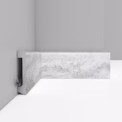 Плинтус Decomaster Кварц белый D235-1634 2400×80×17
