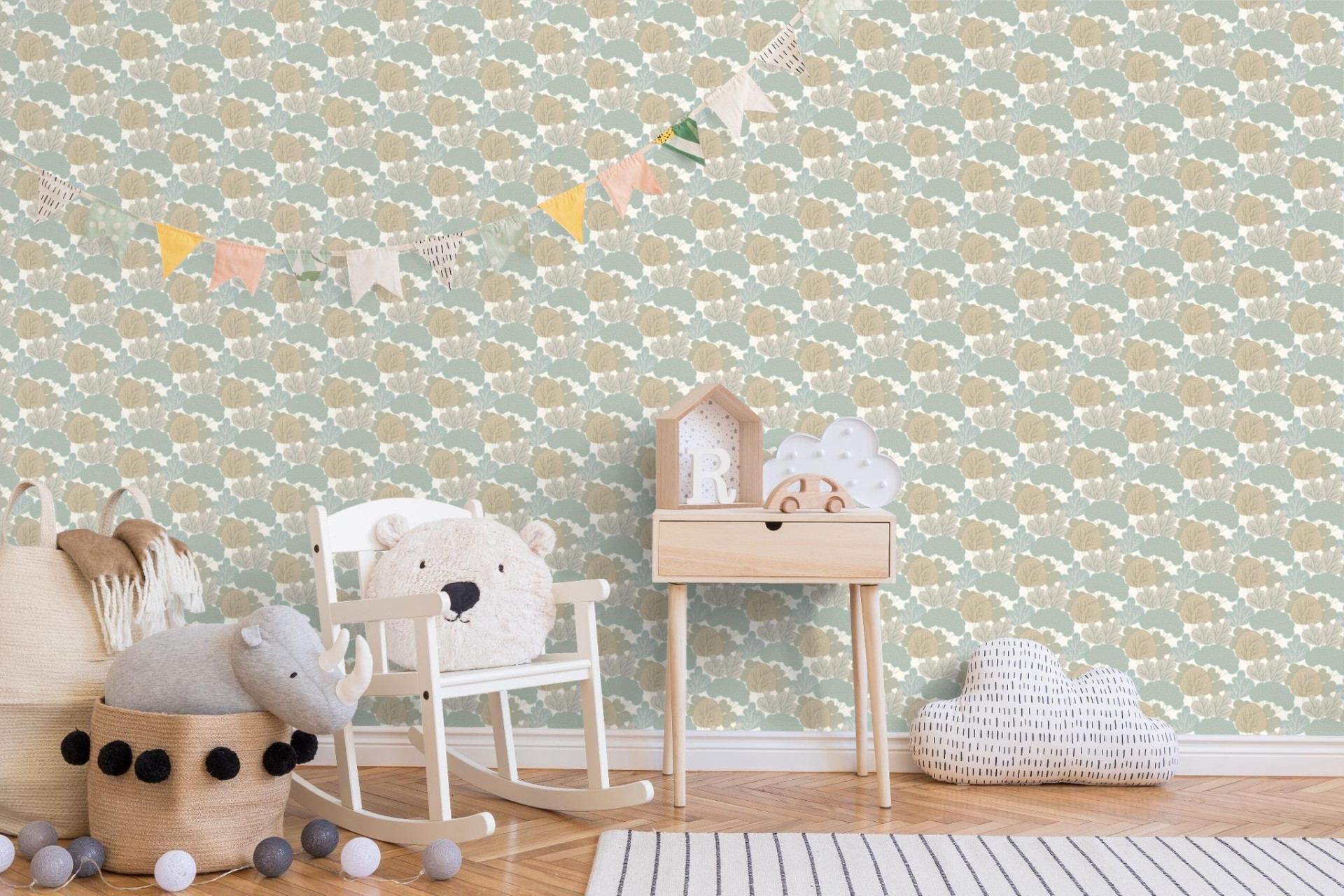 Обои Ugepa My Kingdom A96804 10,05×0,53 фото в интерьере