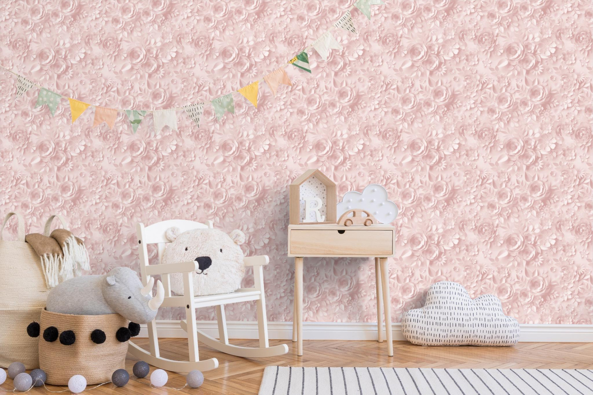 Обои Ugepa My Kingdom M44603 10,05×0,53 фото в интерьере