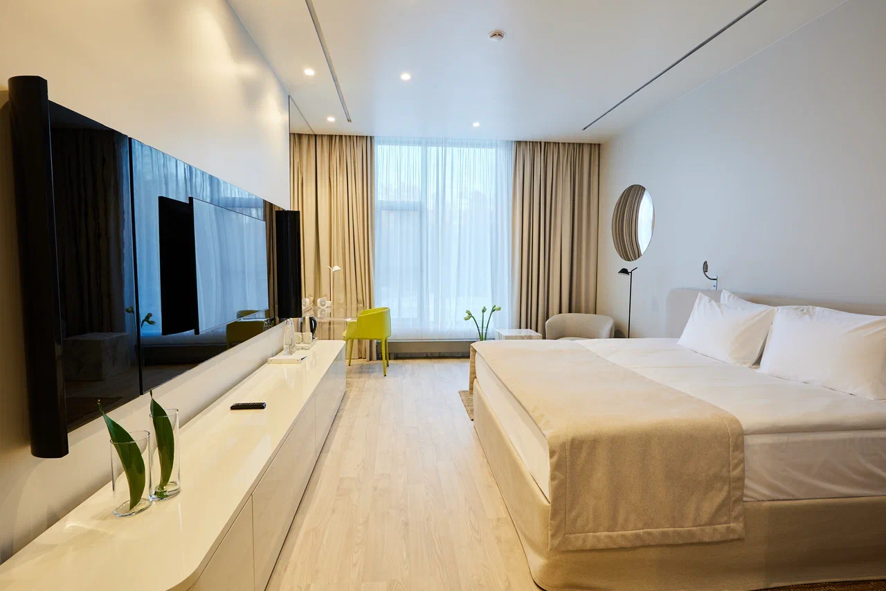 Композитная паркетная доска Quartz Parquet Классик Дуб песочный 408 400-1220×152×5 фото в интерьере Композитная паркетная доска Quartz Parquet Классик Дуб песочный 408 400-1220×152×5 фото в интерьере