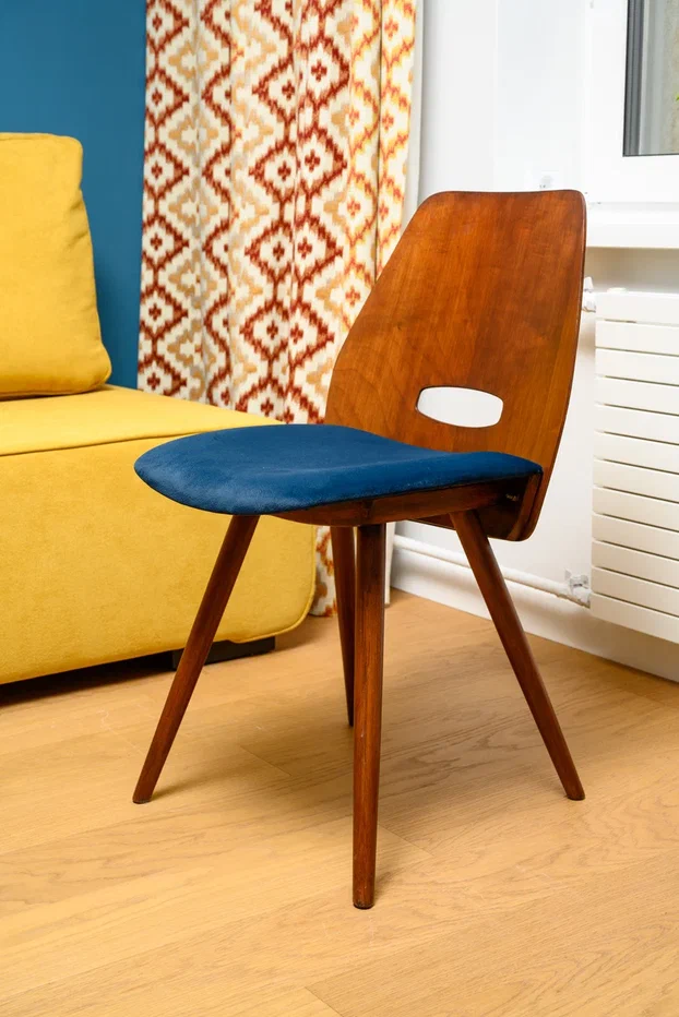 Композитная паркетная доска Quartz Parquet Классик Дуб медовый раф 463 400-1220×152×5 фото в интерьере