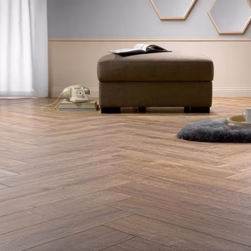 Ламинат Homflor Herringbone 12 BR Balearic Oak 622 венгерская елка 644×143×12