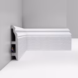 Плинтус Decomaster Дуб белый D232-70 2400×100×22