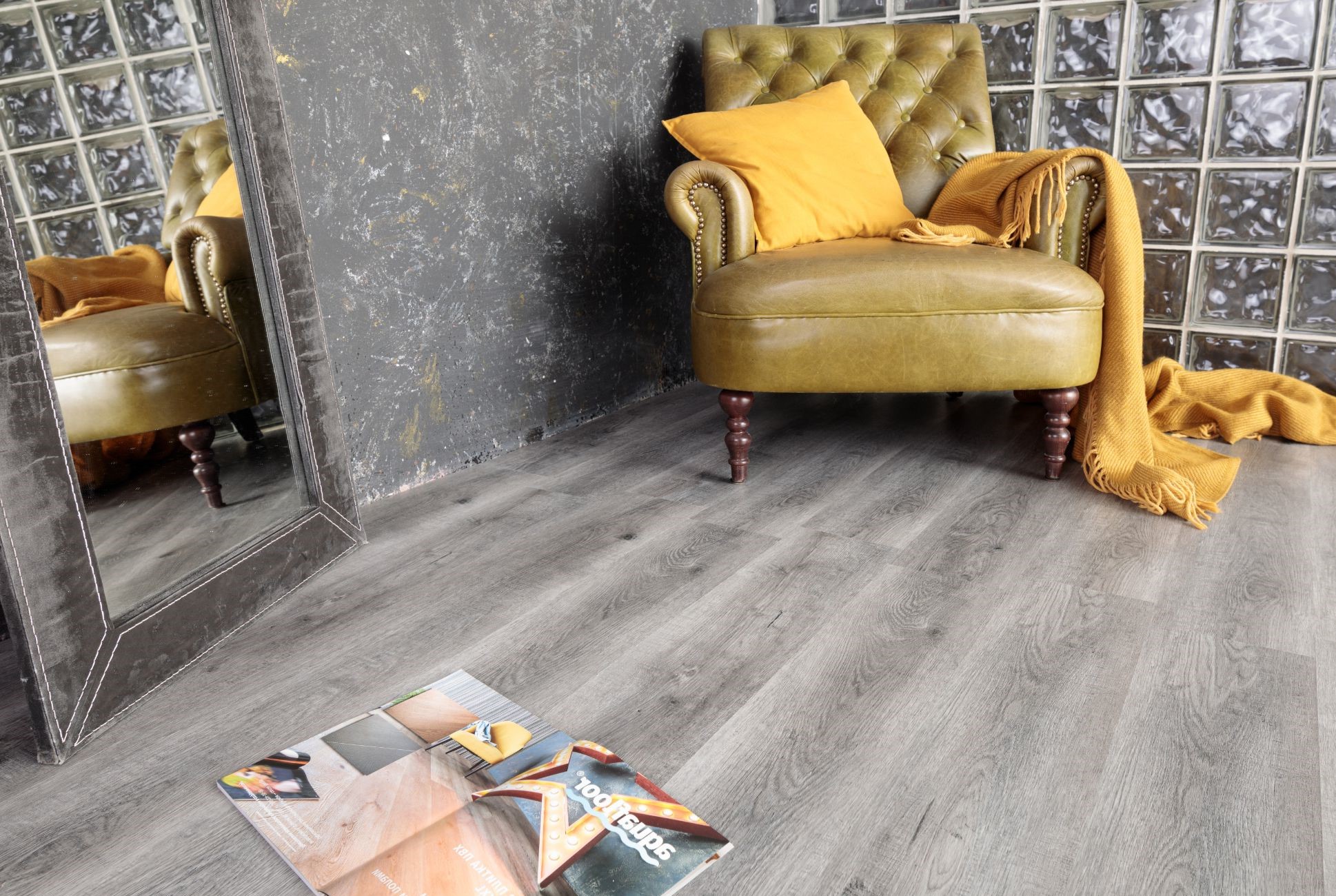 Кварцвиниловый SPC ламинат Aquafloor Quartz AF3509QV 1220×180×3,5 фото в интерьере