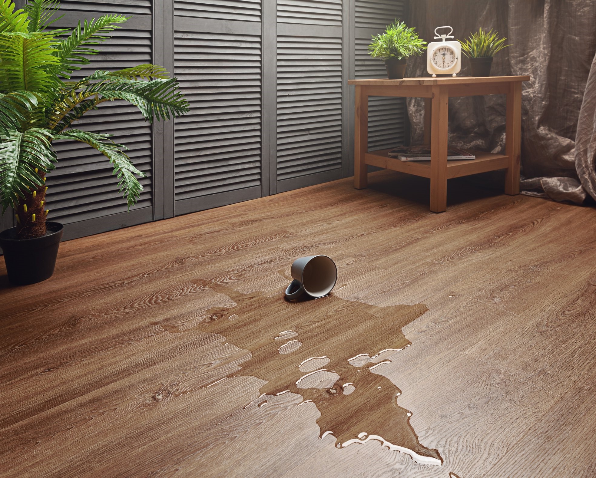 Кварцвиниловая плитка Aquafloor клеевая RealWood Glue AF6051 1219,2×177,8×2 фото в интерьере