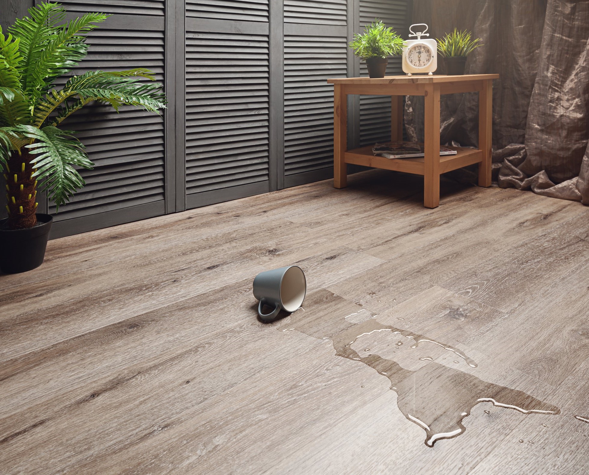 Кварцвиниловая плитка Aquafloor клеевая RealWood Glue AF6041 1219,2×177,8×2 фото в интерьере