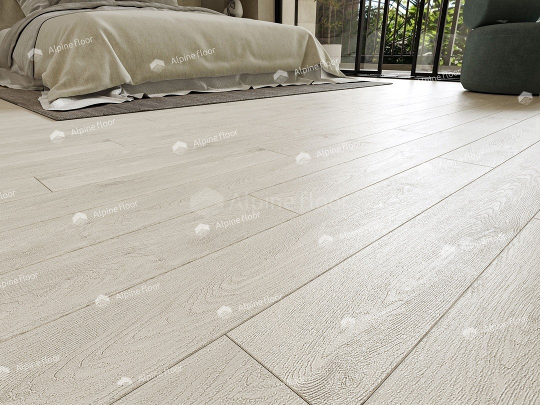 Кварцвиниловый SPC ламинат Alpine Floor Grand Sequoia Village Атланта ECO 11-207 1220×125×4 фото в интерьере