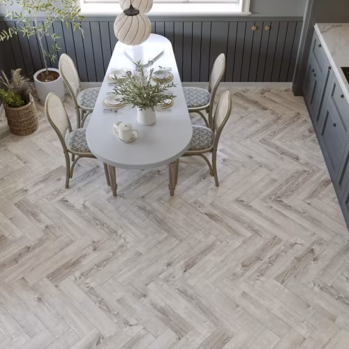 Кварцвиниловый SPC ламинат Cronafloor Herringbone Дуб Страсбург H005 венгерская елка 640×128×4,5