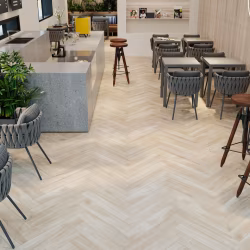 Кварцвиниловый SPC ламинат Cronafloor Herringbone Дуб Ницца H002 венгерская елка 640×128×4,5